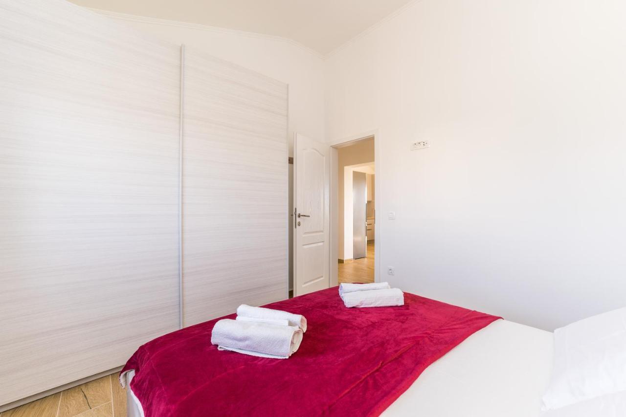 Villa Bianca - Apartment With Private Pool プリヴラカ エクステリア 写真
